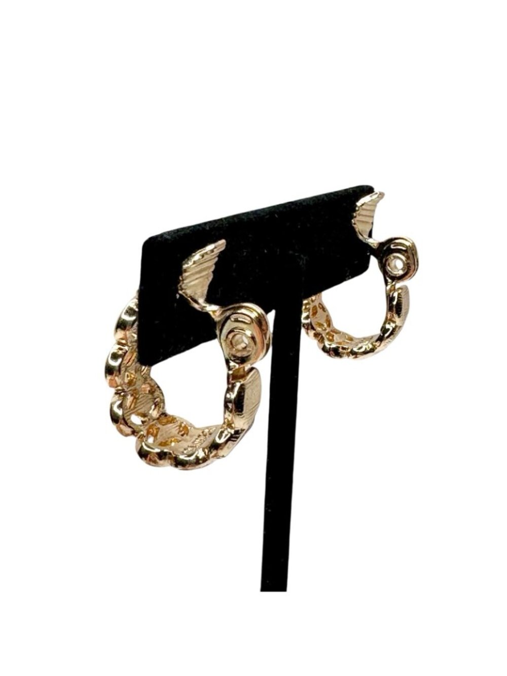 Napier Earrings Open Oval Pattern Design Hoop Gold Silver Toned Clip Vintage HMN - Picture 4 of 14